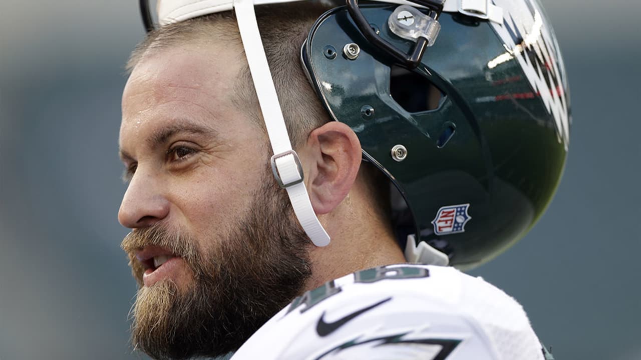 The Eagles have a magician in long snapper Jon Dorenbos