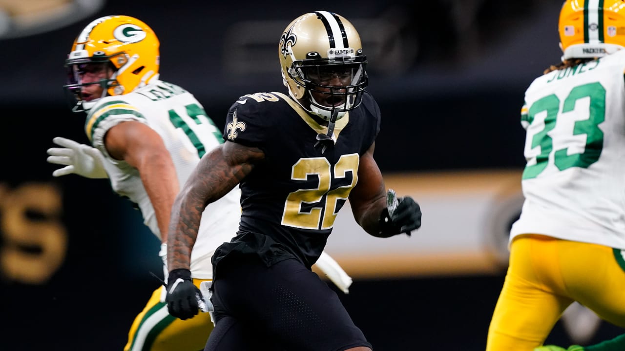 Rodgers, Packers unbeaten with 37-30 victory over Saints