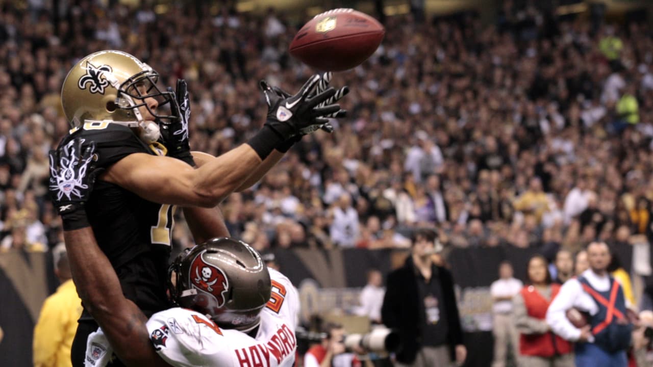 New Orleans Saints receiver Lance Moore (16) catches a 33-yard touchdown  pass from Drew Brees during second quarter action against the San Francisco  49ers at the Louisiana Superdome in New Orleans on