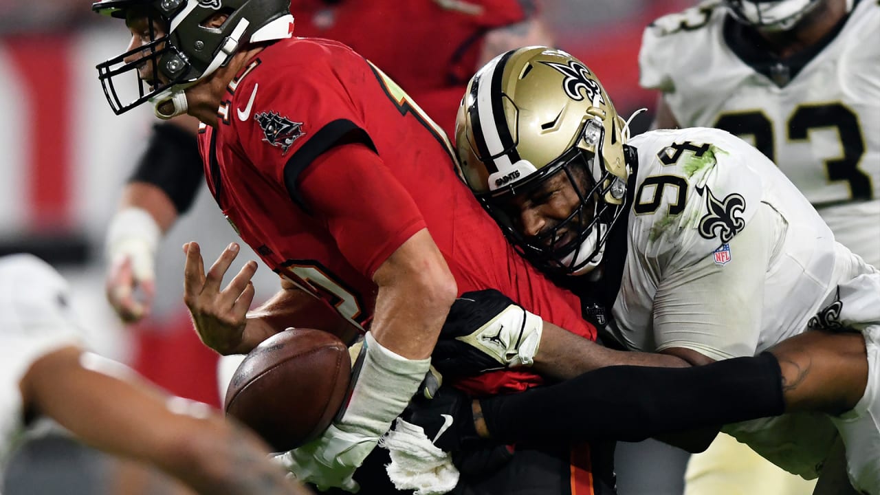 New Orleans Saints cornerback Isaac Yiadom snags INT vs. Tampa Bay  Buccaneers quarterback Baker Mayfield on pass near end zone