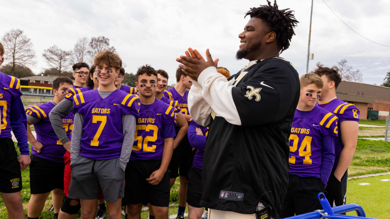 New Orleans Saints on Twitter: Last night, @CamJordan94 gifted 30 kids  from the Youth Empowerment Project (@YEPNOLA) with a pair of sneakers of  their choice! 