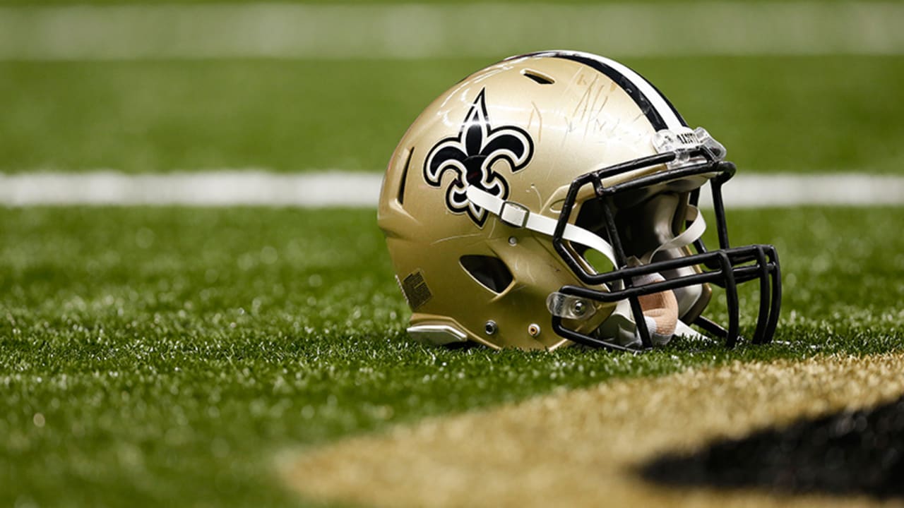 New Orleans Saints agree to terms with fullback Michael Burton on