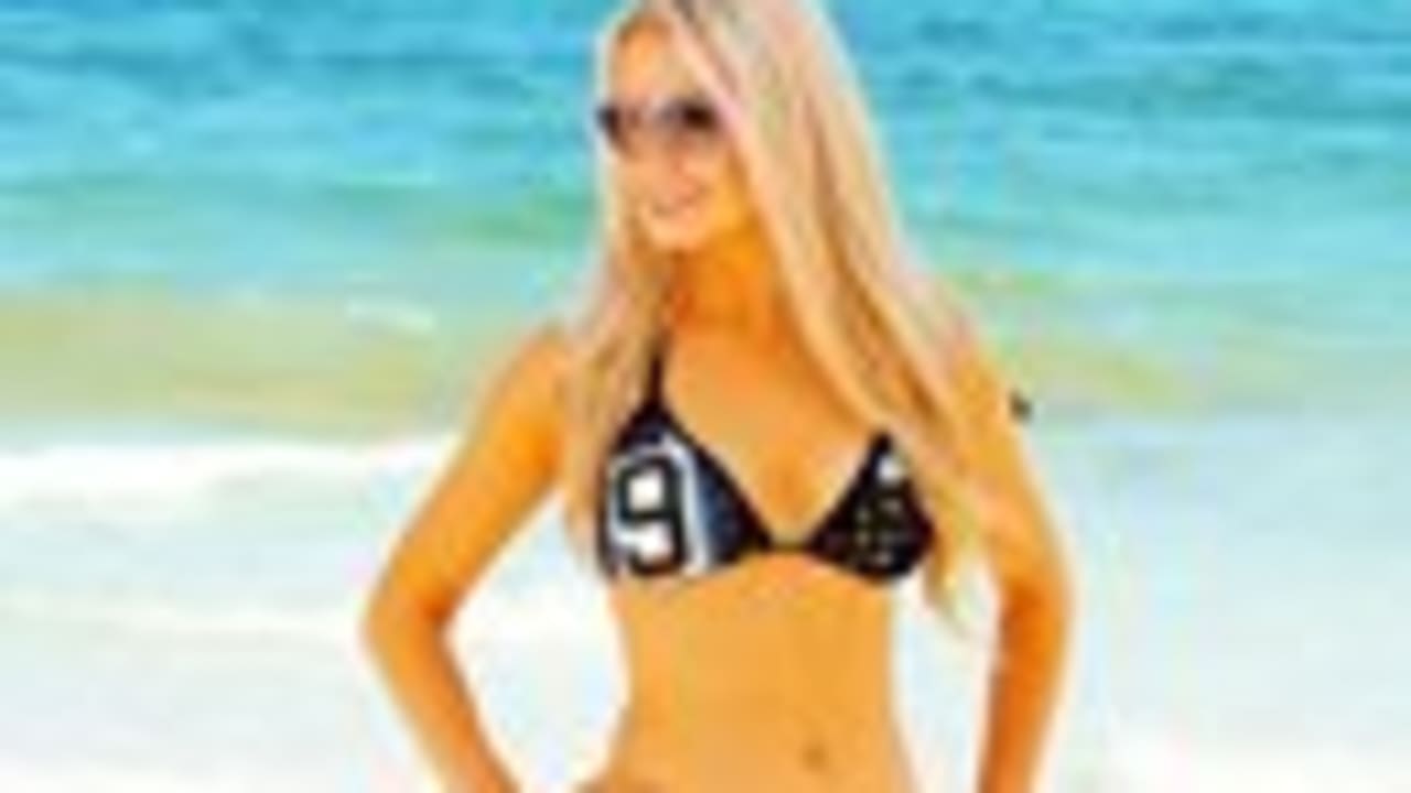 Seaside To Host Titans Cheerleaders 2012 Swimsuit Calendar Photo Shoot