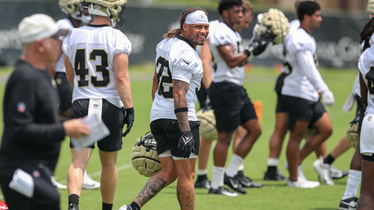 New Orleans, USA. August 13, 2023: New Orleans Saints Head Dennis Allen  encourages his players as they come off the field during NFL pre-season game  action between the New Orleans Saints and