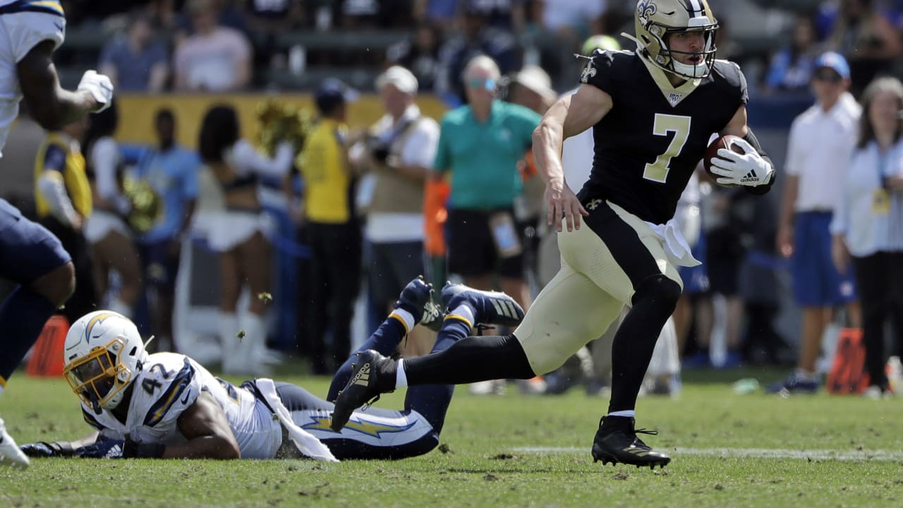 Chargers vs. Saints Recap: Easton Stick struggles in 22-17 loss