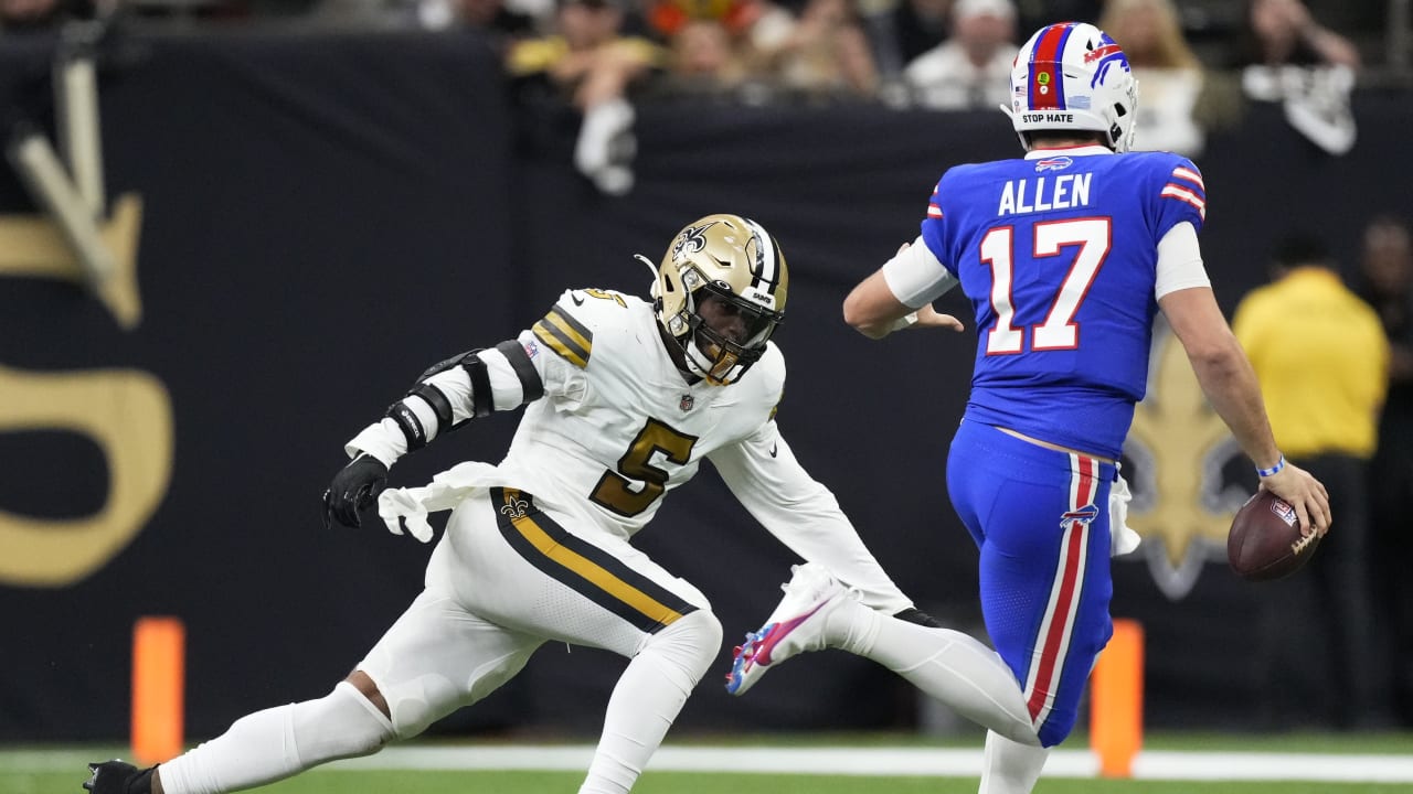Kwon Alexander interception provides one of New Orleans Saints' few ...