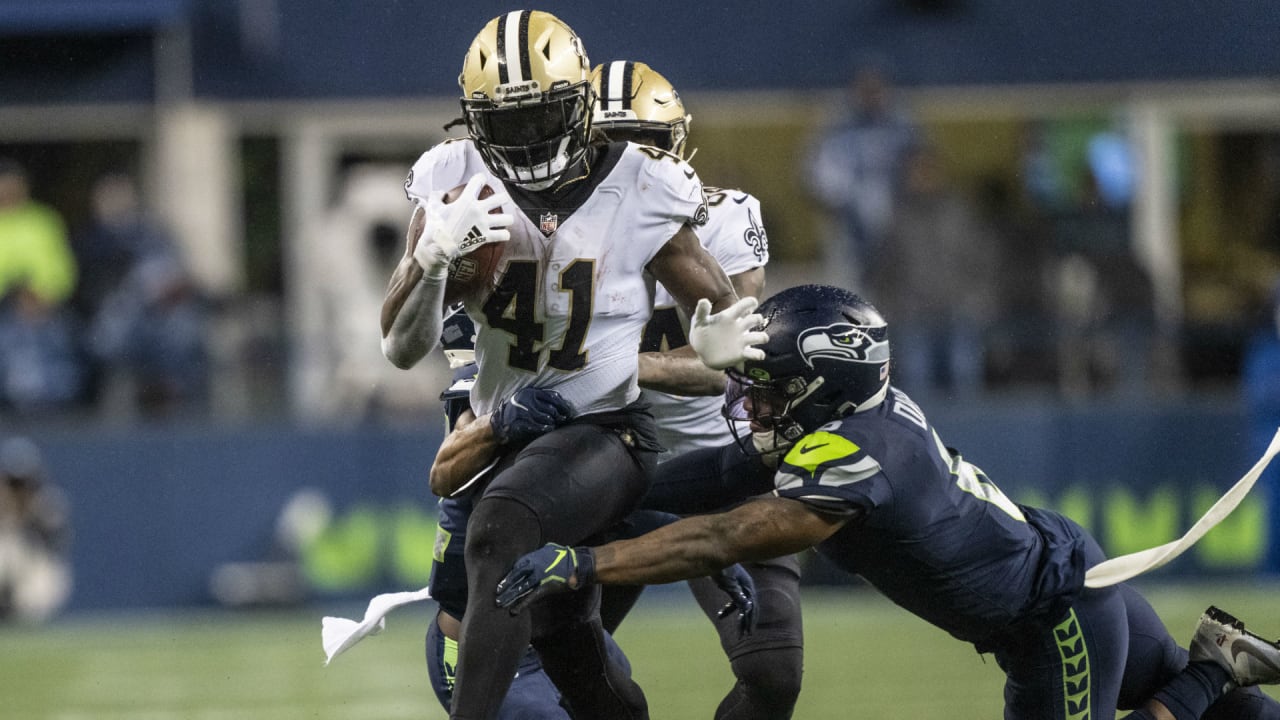 Saints' Alvin Kamara is 100 percent, per running back coach