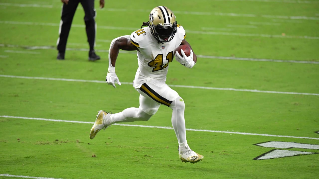 Saints RB Alvin Kamara's best plays from 3-TD game vs. Las Vegas Raiders