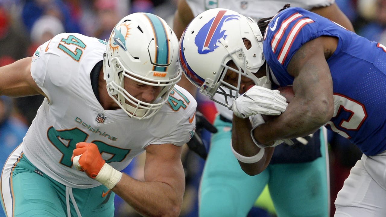 June 14, 2018 - Davie, Florida, U.S. - Miami Dolphins linebacker