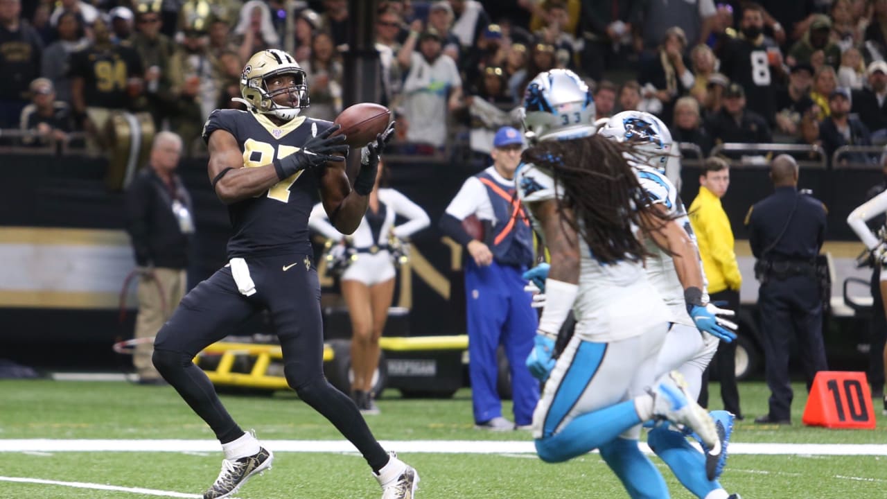 Field Level View Of Saints Tight End Jared Cook's Touchdown Catch