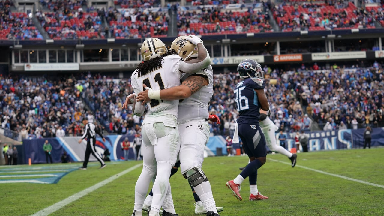 New Orleans Saints defeat Tennessee Titans 3828, improve to 123
