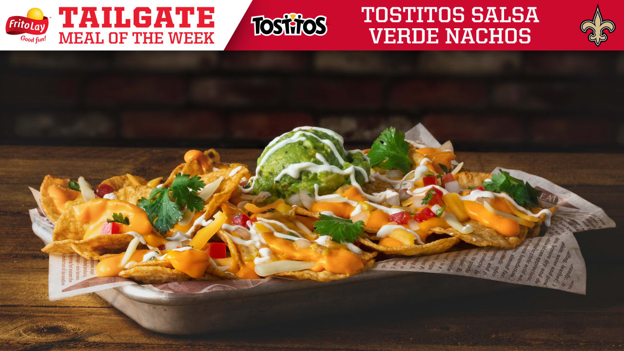 FritoLay Tailgate Meal of the Week: Tostitos Salsa Verde Nachos