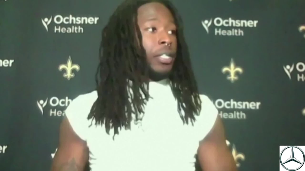 Alvin Kamara was straighing up peicing up the vikings on christamas da, Vikings