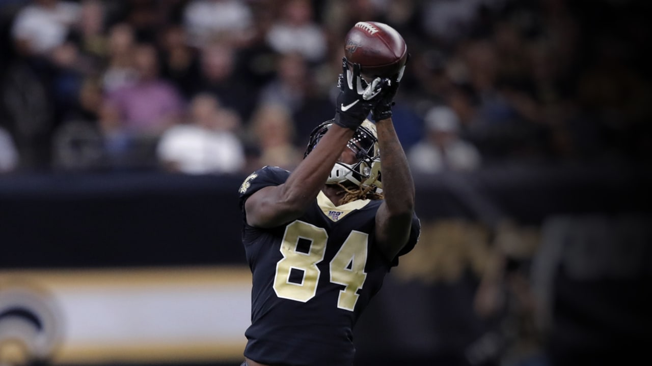 Patriots sign WR Lil'Jordan Humphrey, 6-foot-4 receiver who played for  Saints (report) 