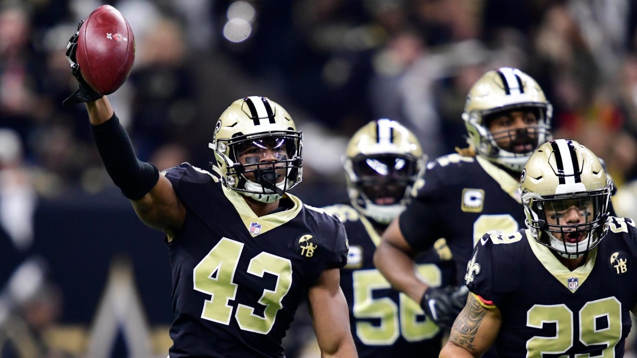 Saints carve up Falcons, 31-17, on Thanksgiving Night