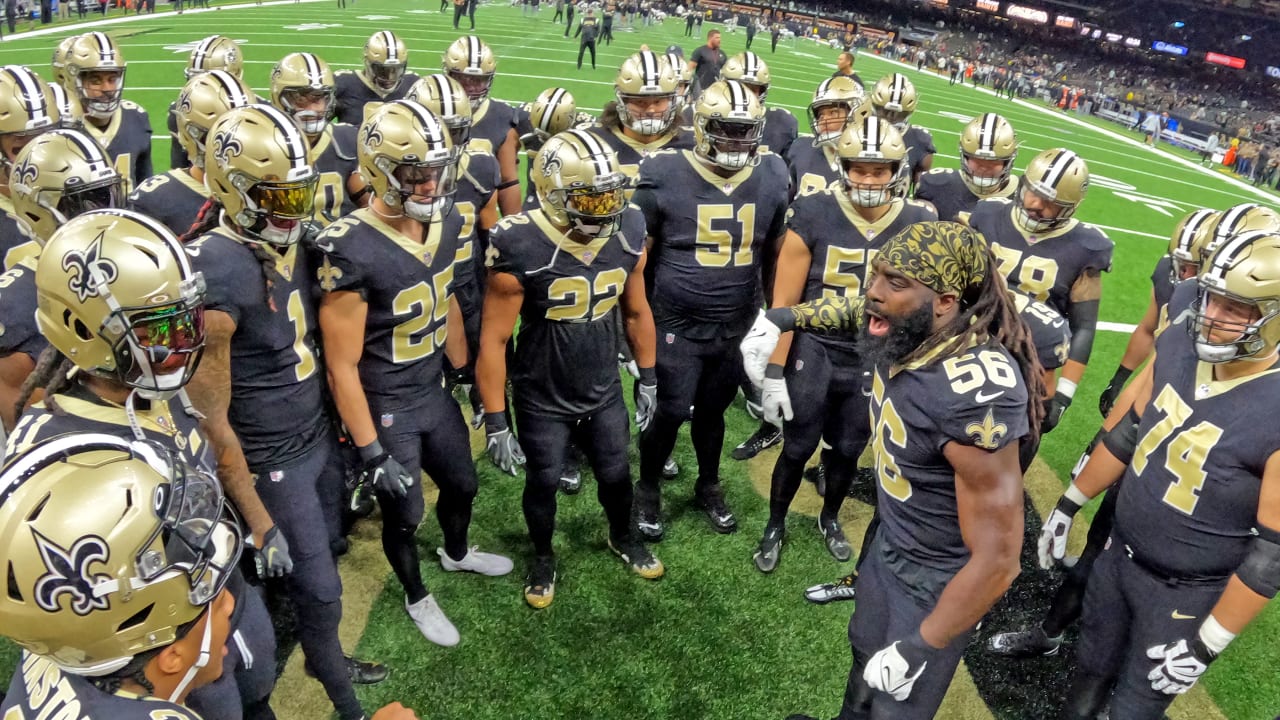 NFL Week 3: Watch Demario Davis lead Saints Pregame Huddle @ Packers