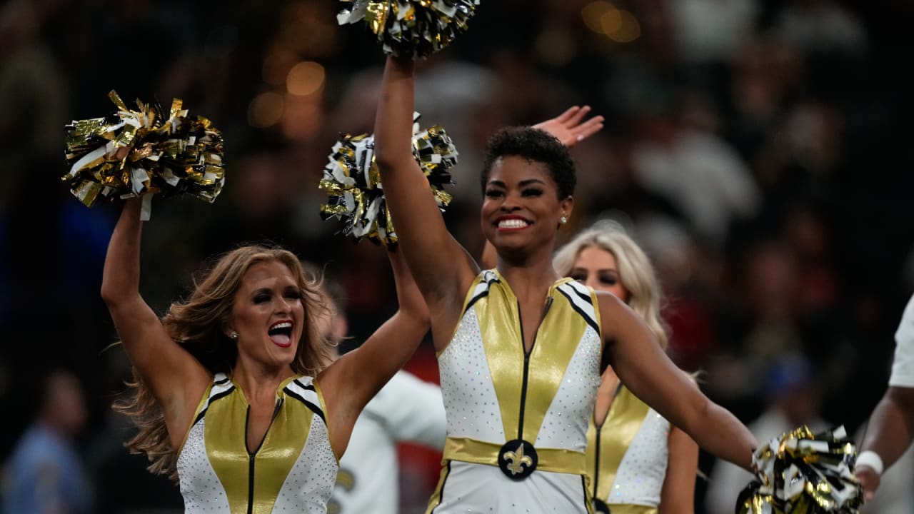 Photos: Entertainment | Saints vs. Buccaneers | 2023 NFL Week 4