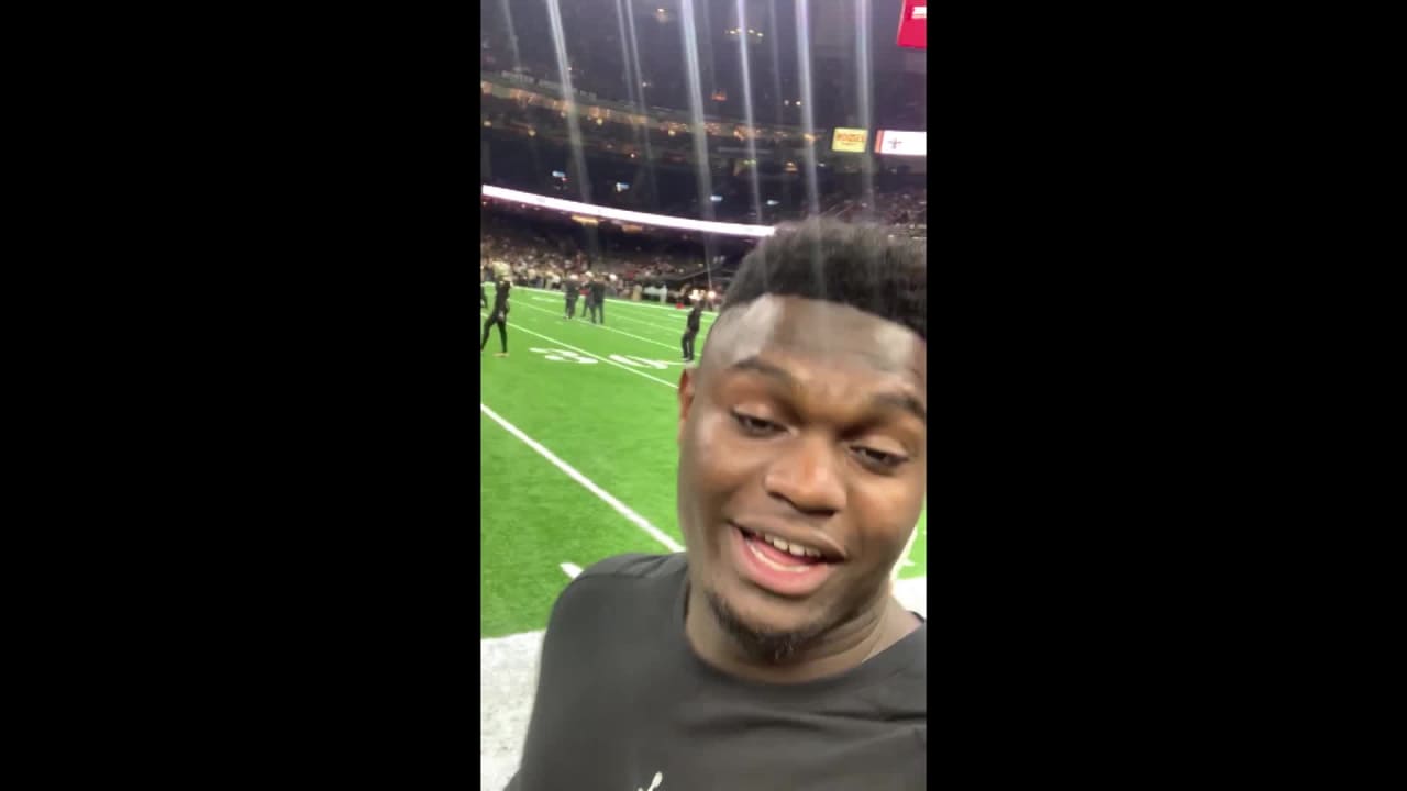 Zion Williamson dabbles in football fun with Saints