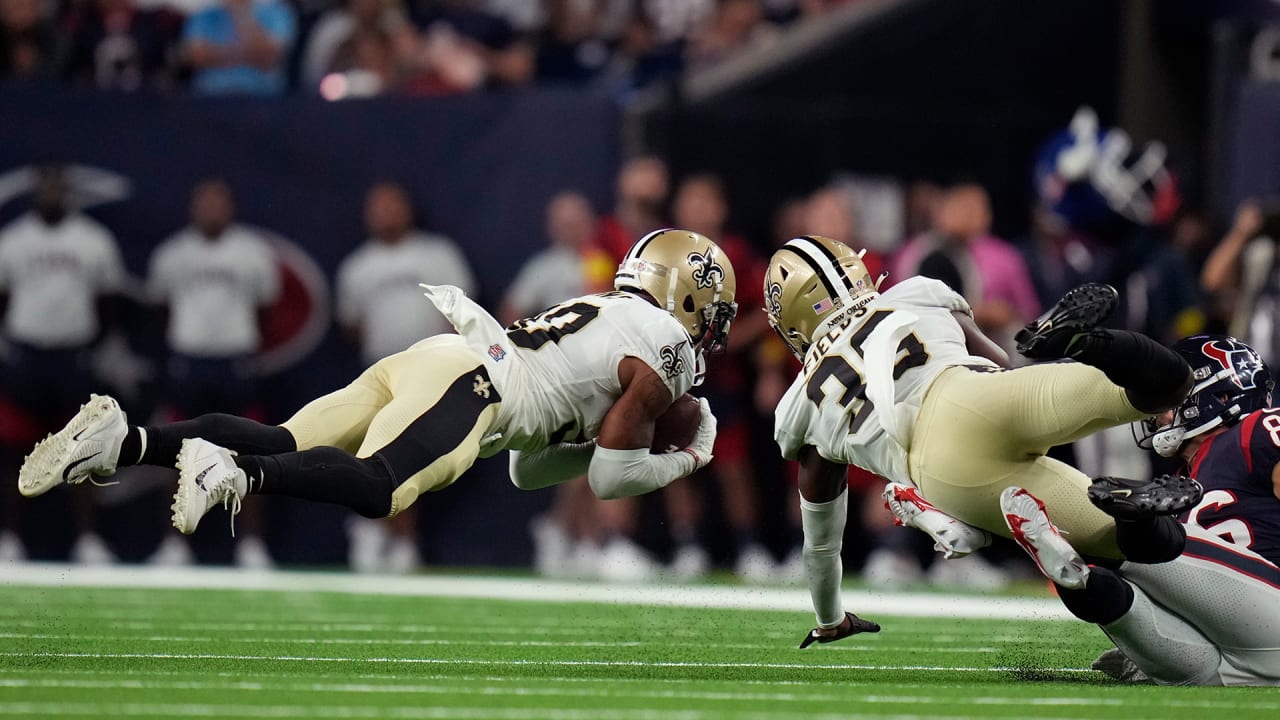 Texans score late, beat Saints in preseason opener 17-13