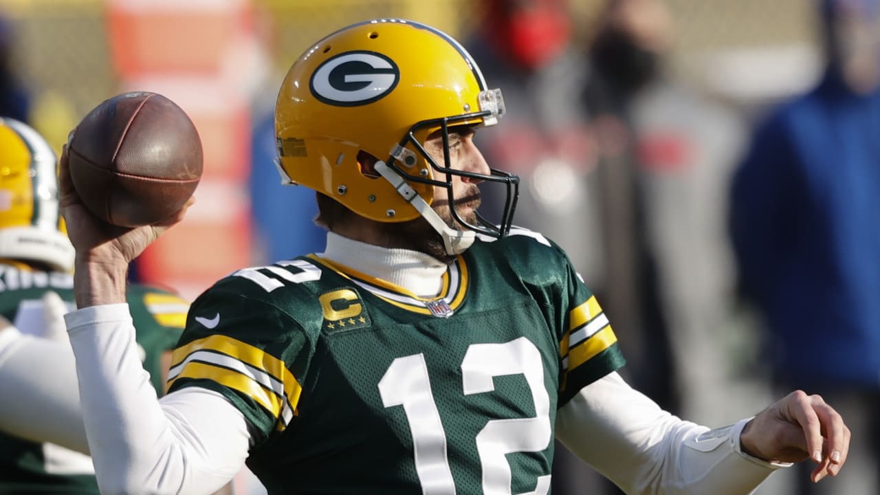 LOOK: Bills QB Josh Allen wears Ryan Fitzpatrick jersey during warmups