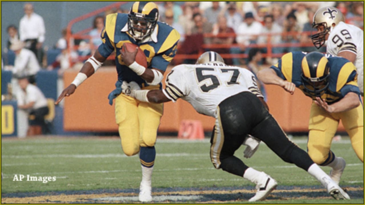 NFL Hall of Famer Rickey Jackson receiving diploma from Pittsburgh