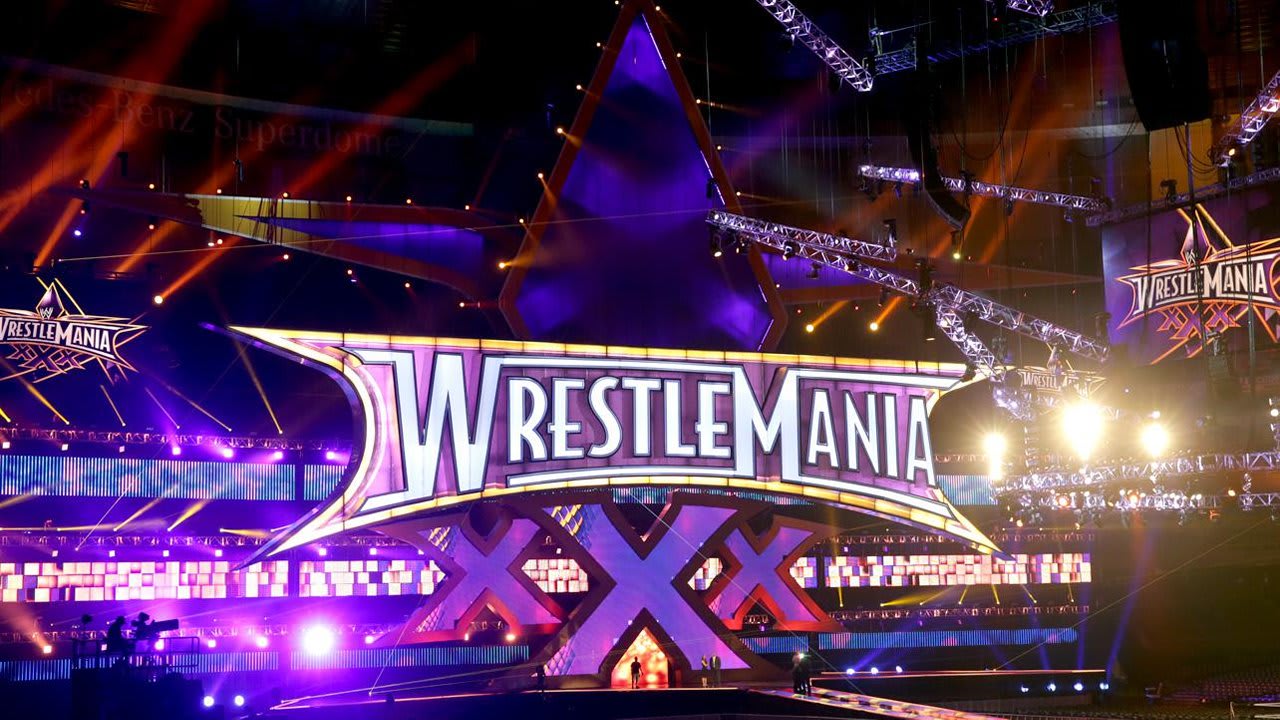 WrestleMania XXX stage at Mercedes-Benz Superdome