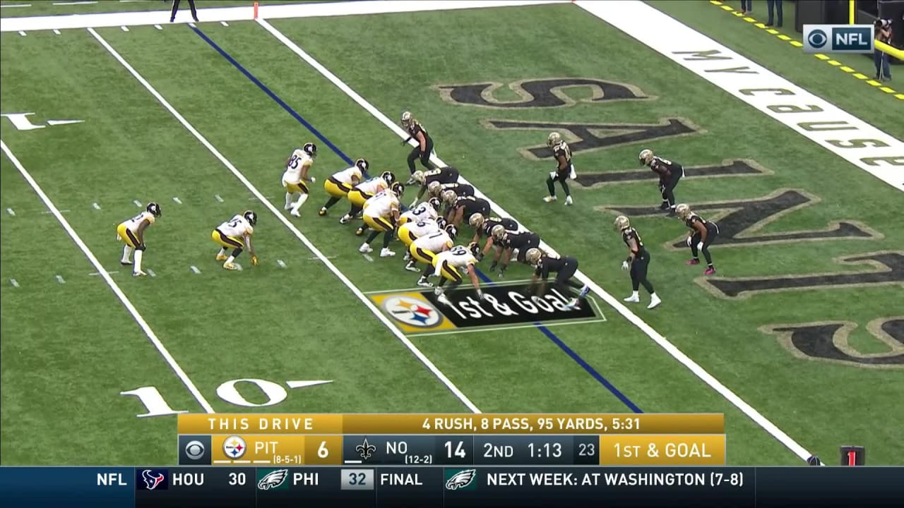 Cam Jordan greets Big Ben in backfield with big hit