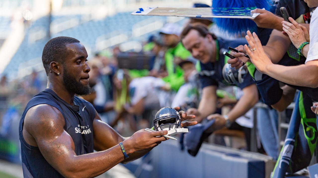 Bobby Wagner's Return “A Perfect Moment” In Seahawks Opener