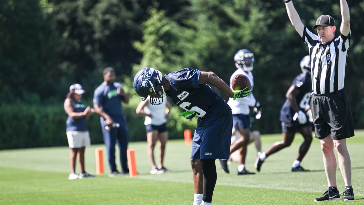 Seahawks OTA takeaways: Up-and-down day for rookie CBs Tariq Woolen, Coby  Bryant - The Athletic