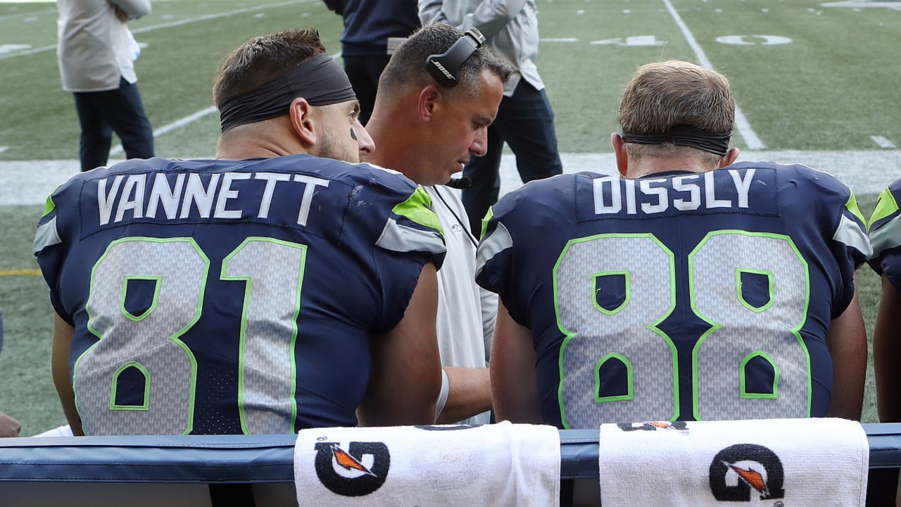 Tight End Nick Vannett Set to Play Bigger Role in Seahawks Offense