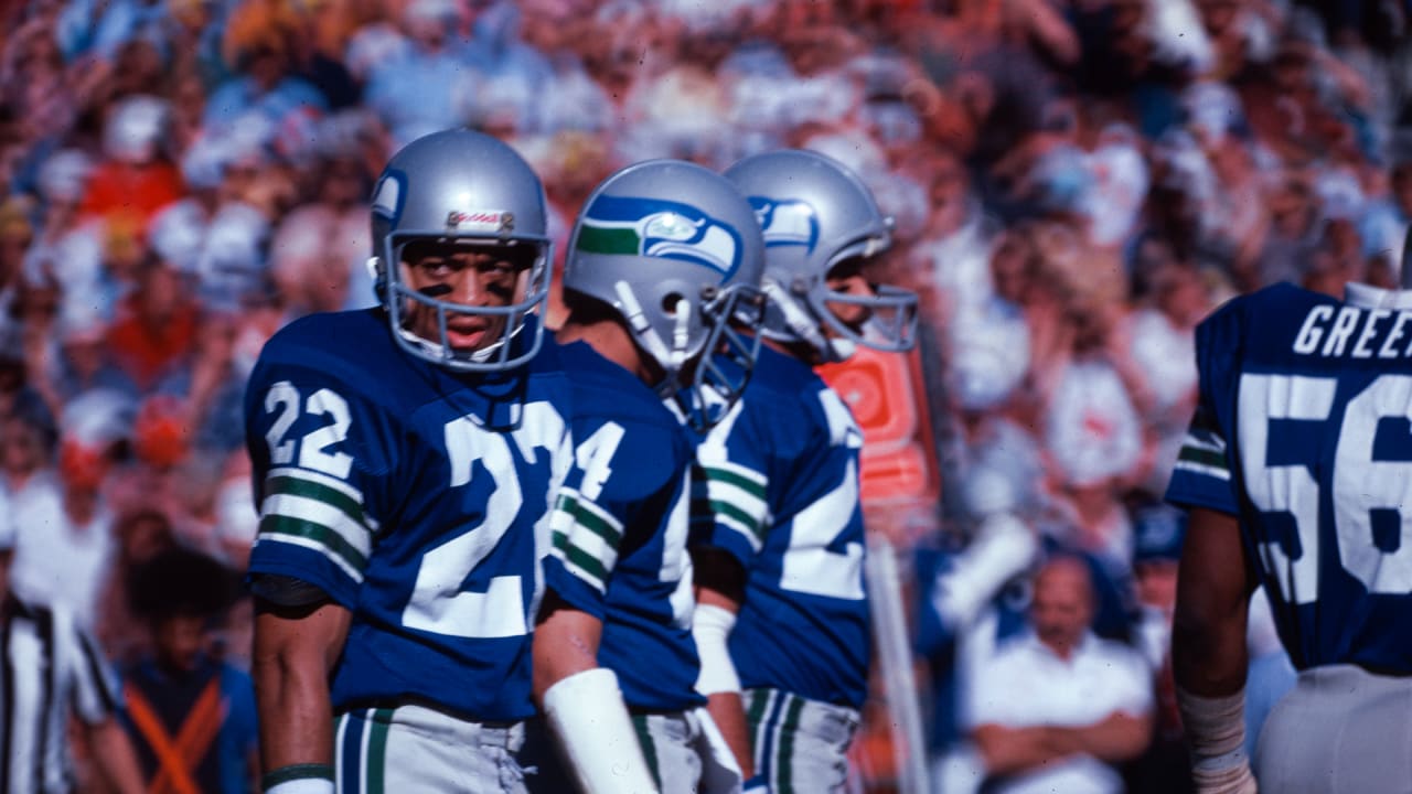 The Seattle Seahawks' Throwbacks Are Easily The NFL's Best New