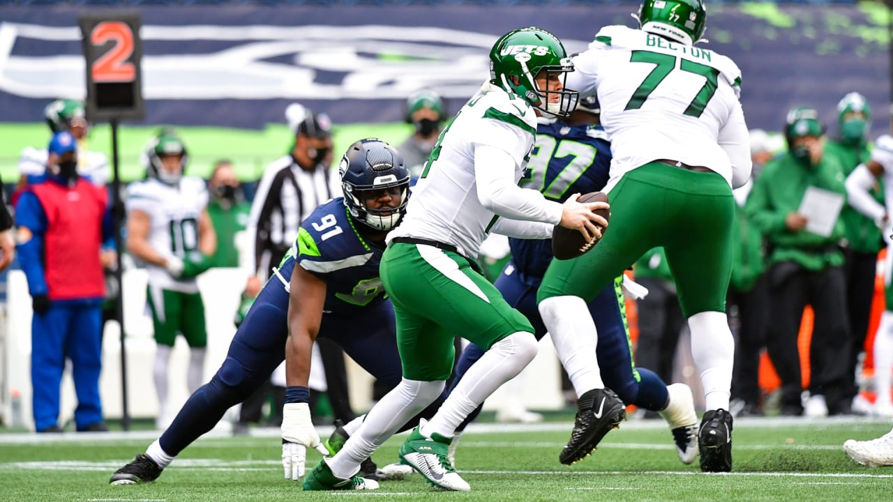 NY Jets: Sam Darnold misery tough to watch in 40-3 Seahawks loss