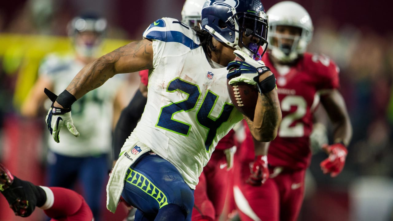 Wednesday Round-Up: Marshawn Lynch is the NFL's best back