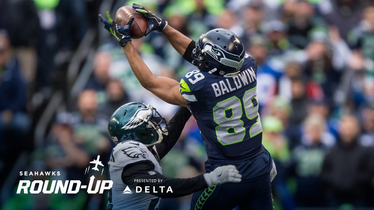 December 30, 2018: Seattle Seahawks wide receiver Doug Baldwin (89) and Seattle  Seahawks wide receiver Tyler Lockett (16) talk before a game between the  Arizona Cardinals and the Seattle Seahawks at CenturyLink