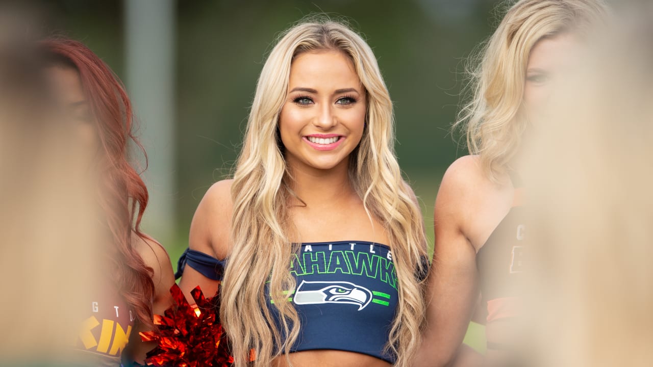 2020 Pro Bowl Seahawks Dancer Kelsey G in Orlando Day 2