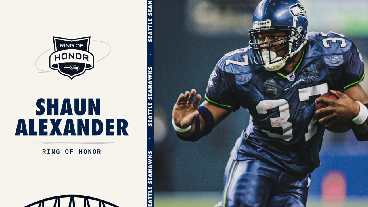 Shaun Alexander to be Seahawks' 15th Ring of Honor inductee