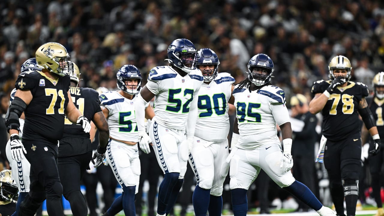 Figuring Out Defensive Issues & Other Takeaways From Seahawks Coach