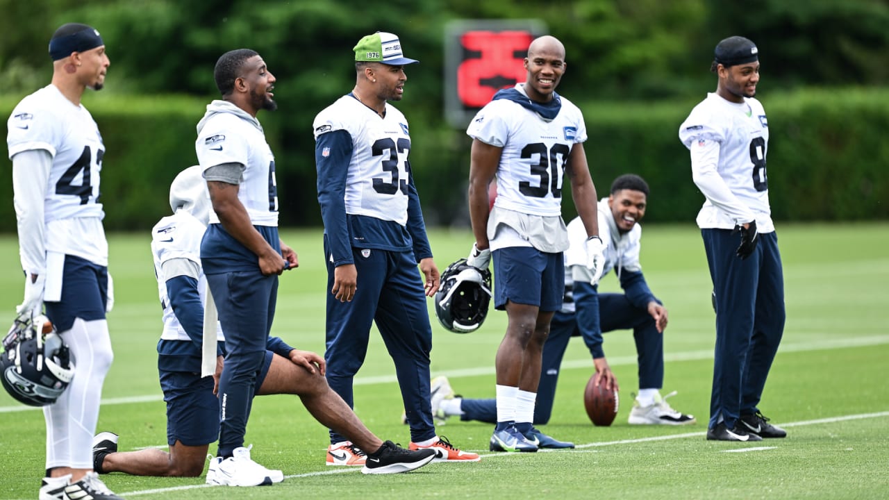 Top 2022 Seahawks Training Camp Storylines How Will A NewLook Defense