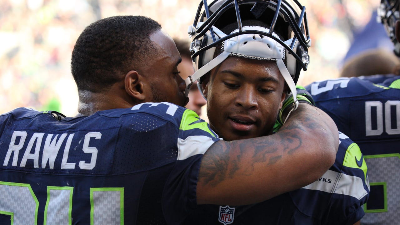 You Should Be Worried About Thomas Rawls in Fantasy Football This Year