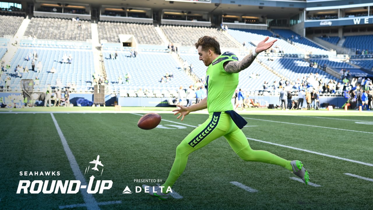 Seattle Seahawks punter Michael Dickson (4) on the sideline before