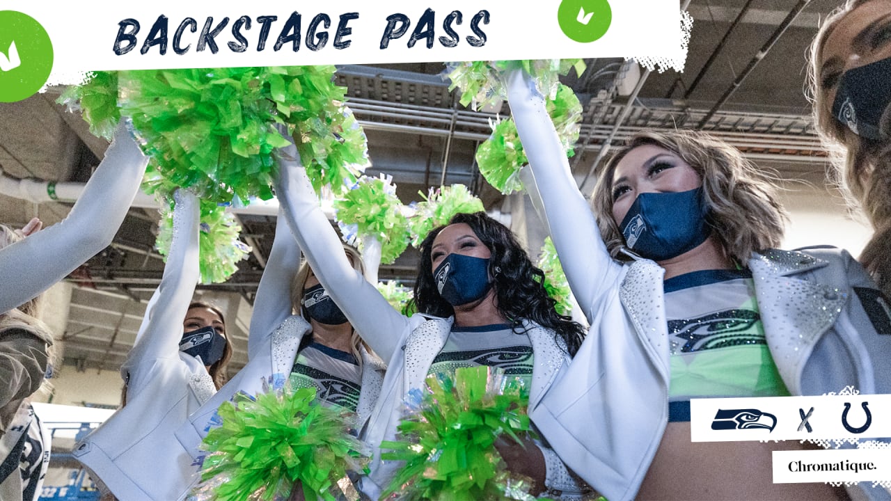 PHOTOS: A Backstage Pass With The Seahawks Dancers - Week 2 vs. Titans