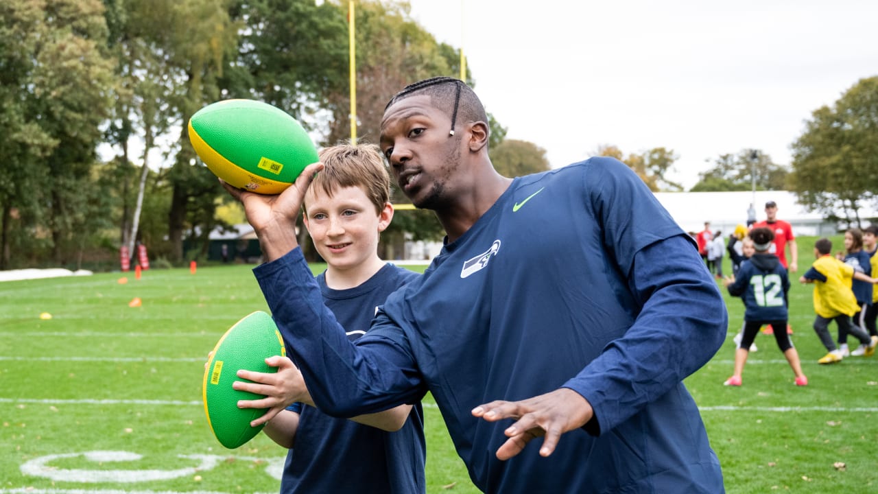Seahawks Host NFL Play 60 Event In London
