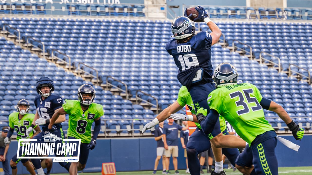 Seahawks' Annual Mock Game at Lumen Field Ends with Blue Team's Victory