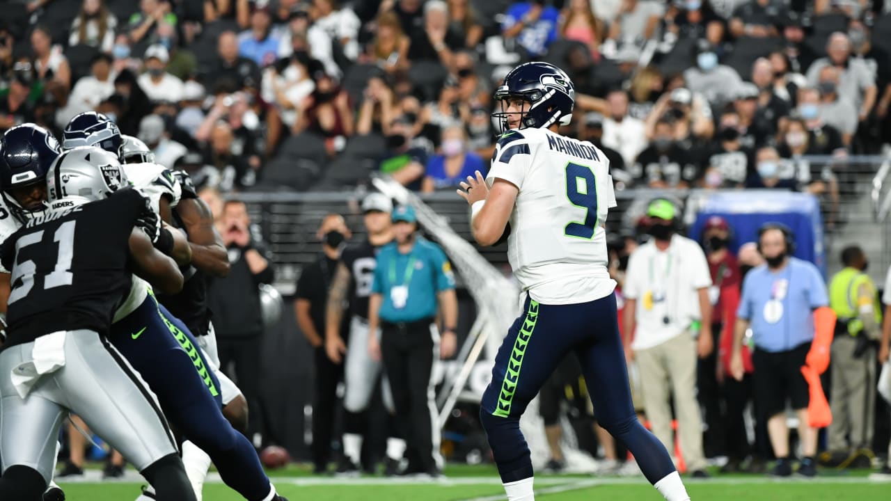 Owens takes part in 1st practice with Seahawks - The San Diego Union-Tribune