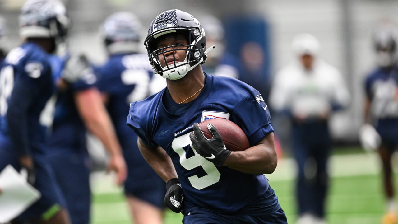 New Seahawks RB Ken Walker III 'a rocket' in first rookie minicamp