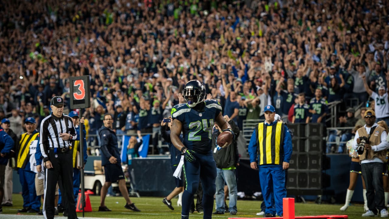 Lot Detail - 2014 Marshawn Lynch Game Used Seattle Seahawks Jersey