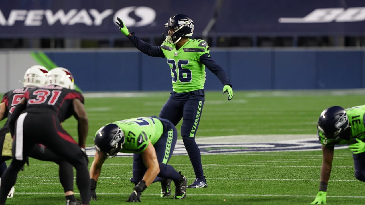 Seahawks Re Sign Cb Damarious Randall