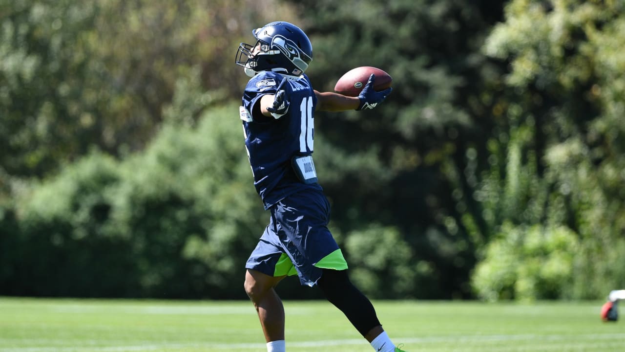 SeahawksCamp Live - Day 1 (Q13)