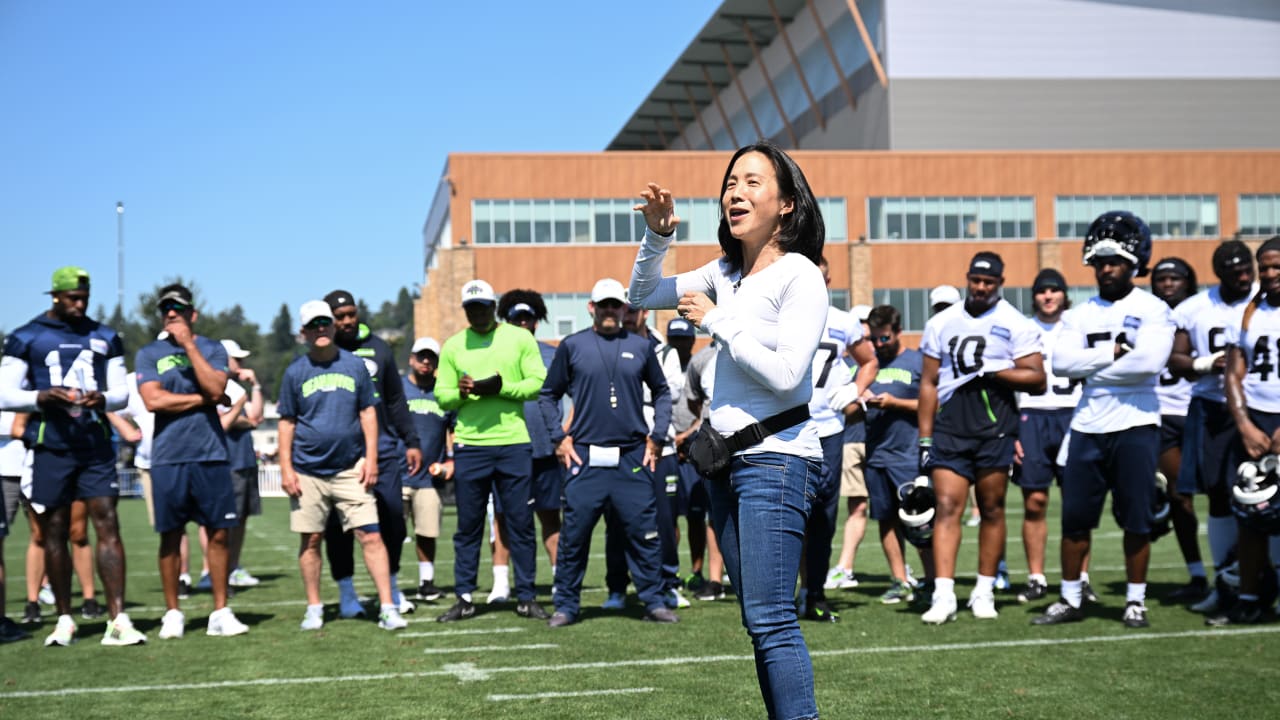 Photos: A day at Seahawks training camp