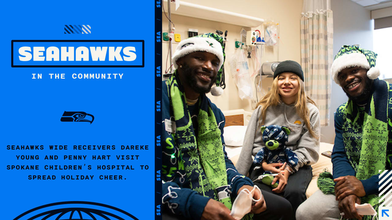 PHOTOS Dareke Young And Penny Hart Visit Spokane Children's Hospital